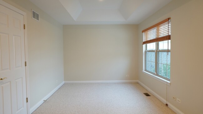 Building Photo - 2664 Goldenrod Ln