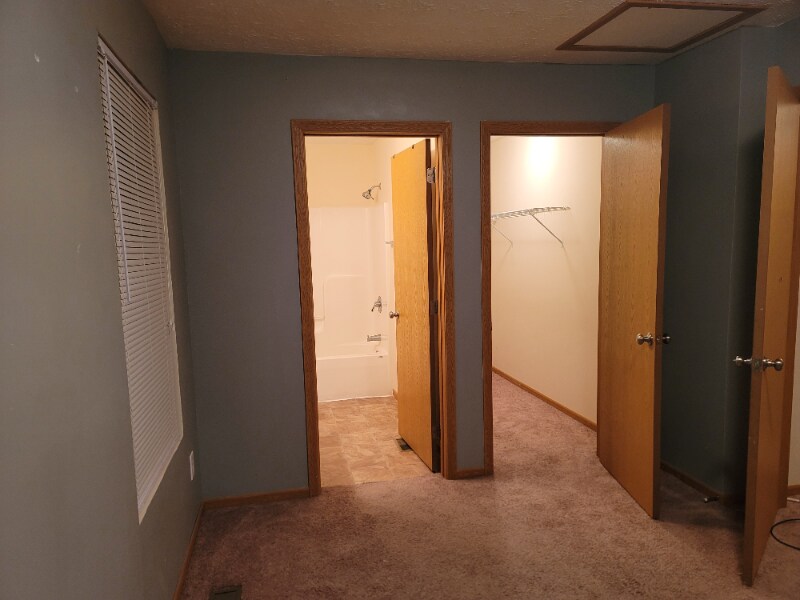 Building Photo - 73 BB Way