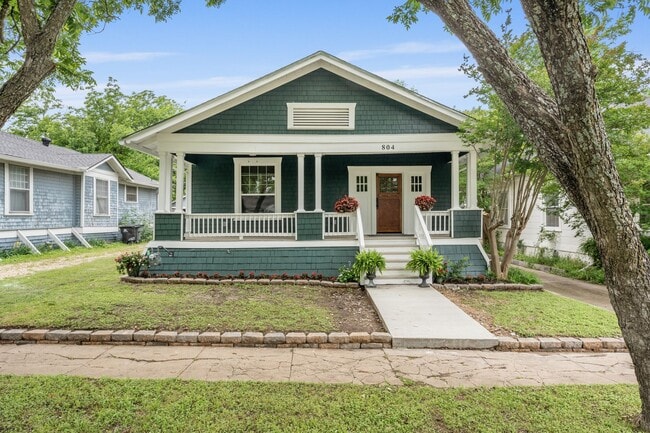 Building Photo - Charming 3 Bed / 2 Bath Single-Family Home with Detached 2-Car Garage in Temple ISD