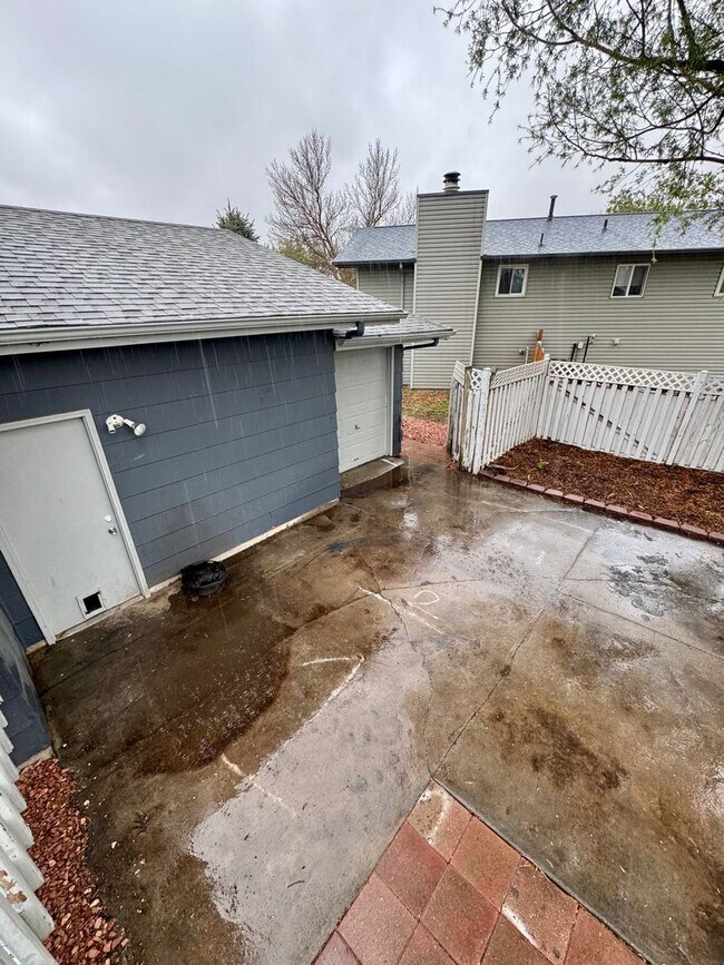 Building Photo - Lovely 3 bedroom+ Office in Widefield