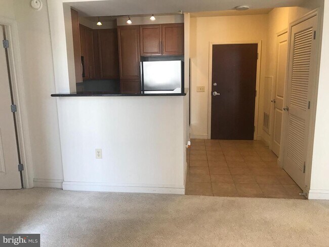 Building Photo - 11760 Sunrise Valley Dr