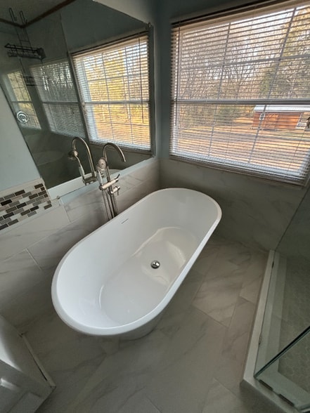 Building Photo - 4104 Pebblebrook Cir SW