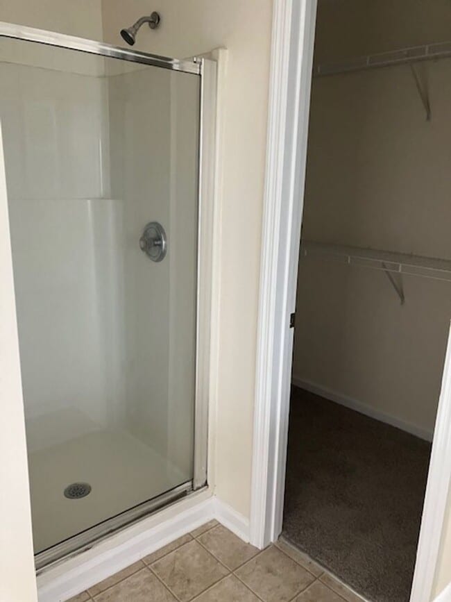 Building Photo - 802-H