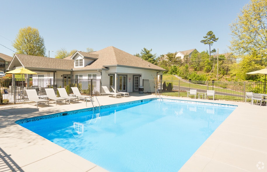 Mountain Brook Knoxville 415 Prestwick Ridge Way Knoxville TN 37919