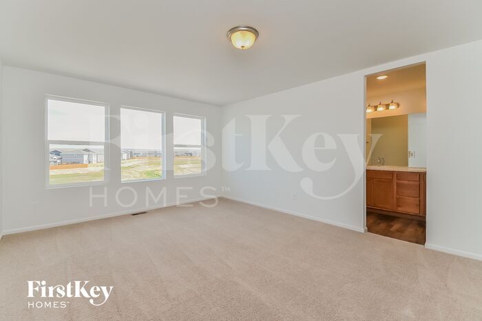 Building Photo - 10381 Luneth Dr