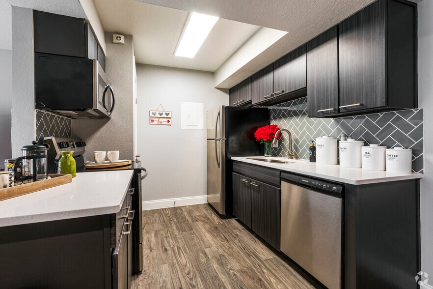 Telegraph Hill 7000 Louisiana Blvd NE Albuquerque NM 87109 Apartment Finder