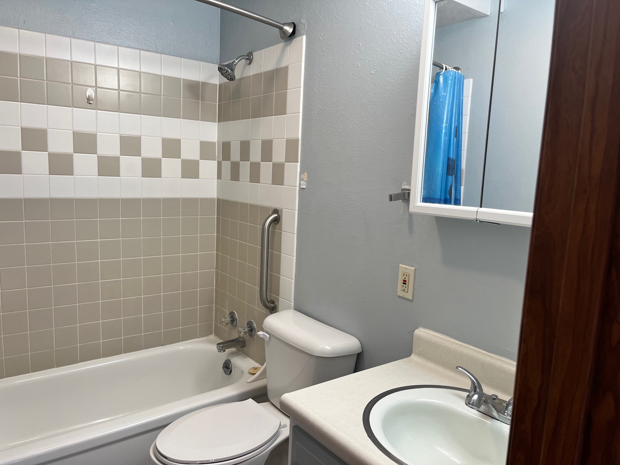 Bathroom - 135 Popo Agie St