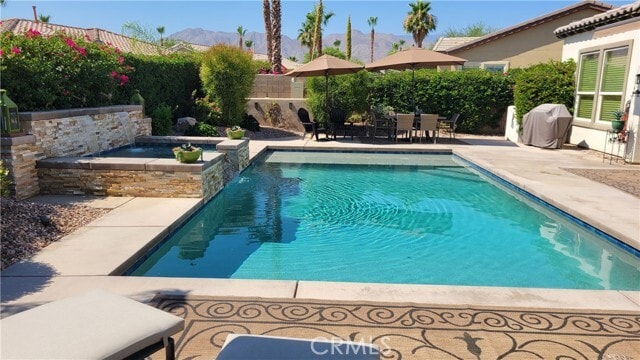 Building Photo - 60568 Lace Leaf Ct