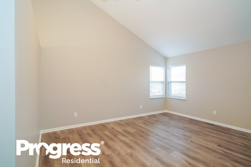 Building Photo - 8633 Buffalo Ridge Dr