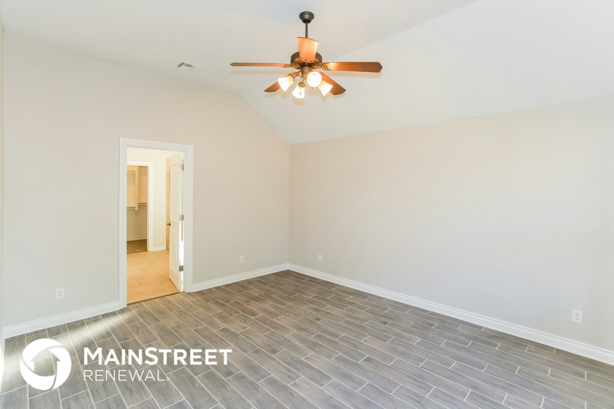 Building Photo - 4604 NW 162nd Ct