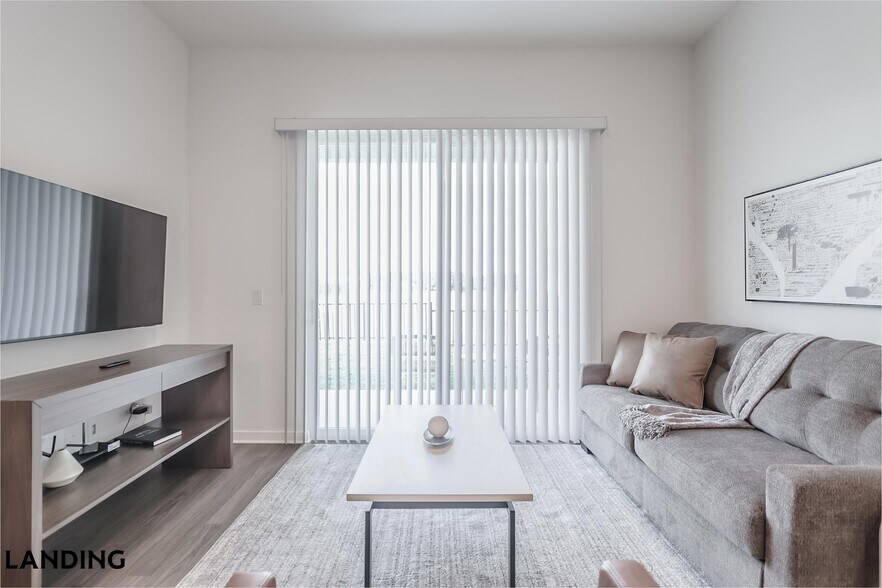 Building Photo - 515 Corso Ln