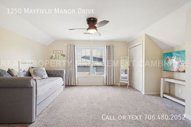 Building Photo - 1250 Mayfield Manor Dr