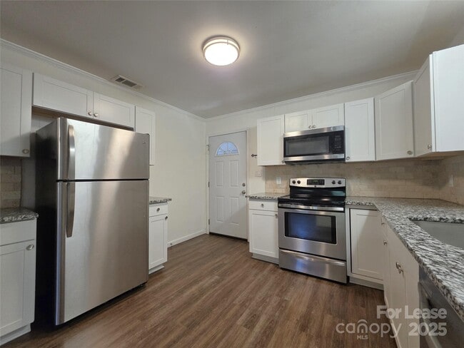 Building Photo - 158 Cabarrus Ave E
