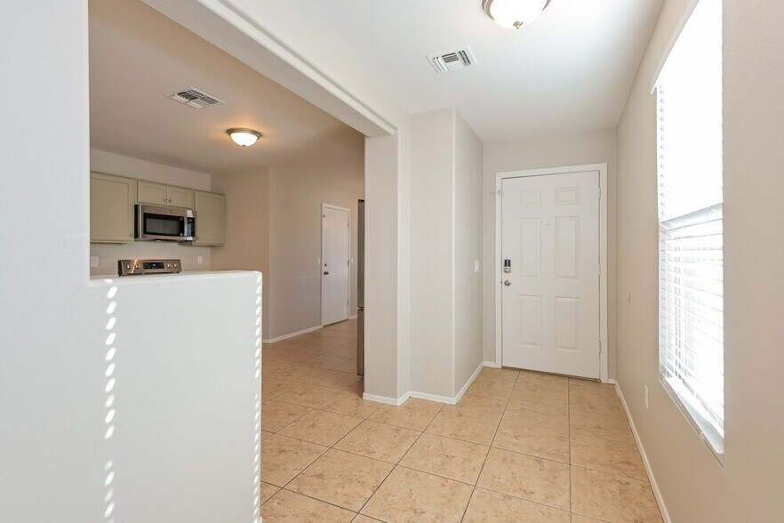 Building Photo - 12575 N Cottonseed Ln