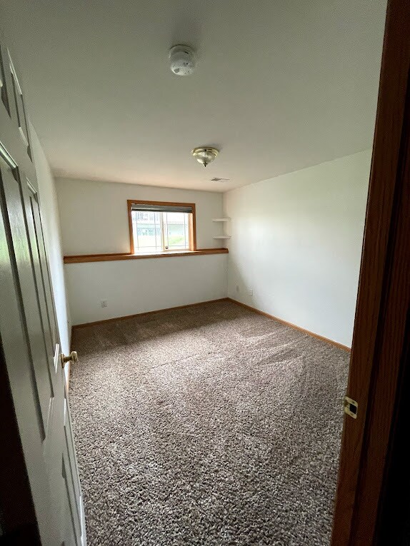 Second Downstairs Bedroom - 1051 Tamarack Way
