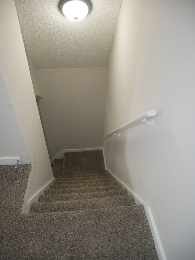 Building Photo - 7609 Clarkfield Pl