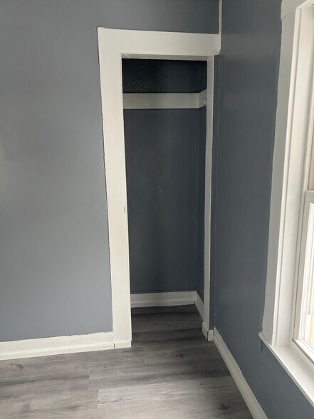 Building Photo - 93 Lebanon St