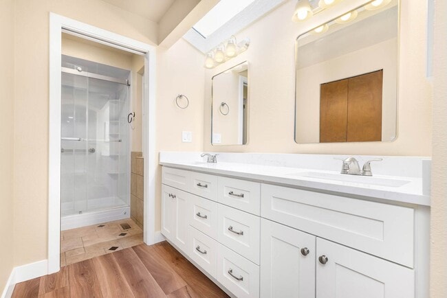 Building Photo - 4758 153rd Ave SE