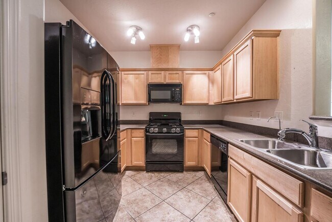 Building Photo - Check this Beautiful Condo Unit located in a gated Terrasini  community!