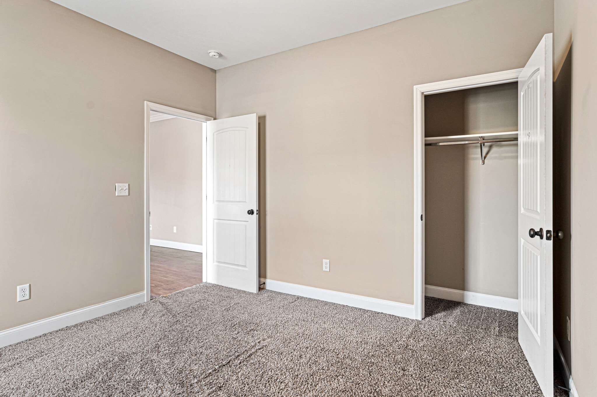 Building Photo - 50 Rawlings Ln