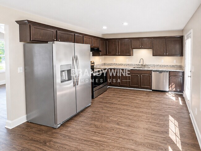 Building Photo - 38 Lazarus Dr