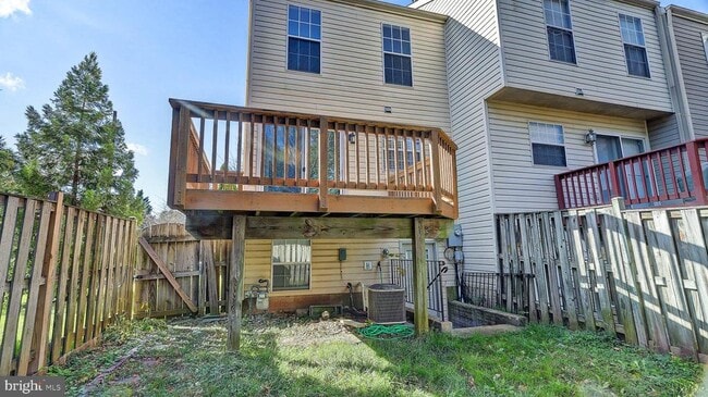 Building Photo - 6109 Jenlar Dr