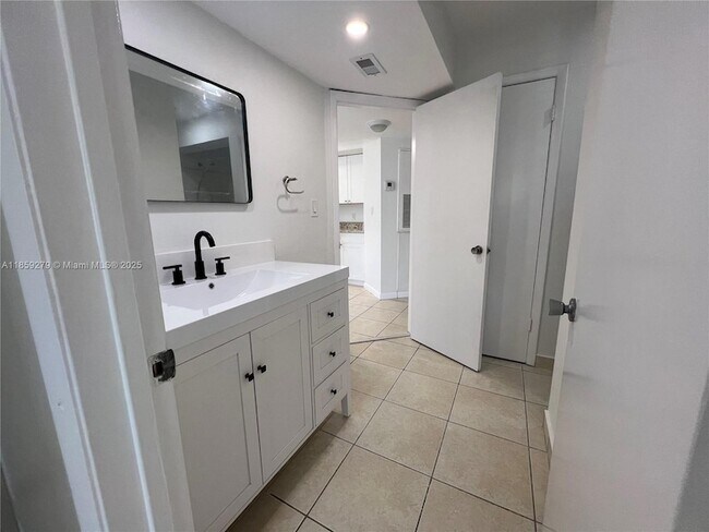 Building Photo - 15591 SW 105th Terrace