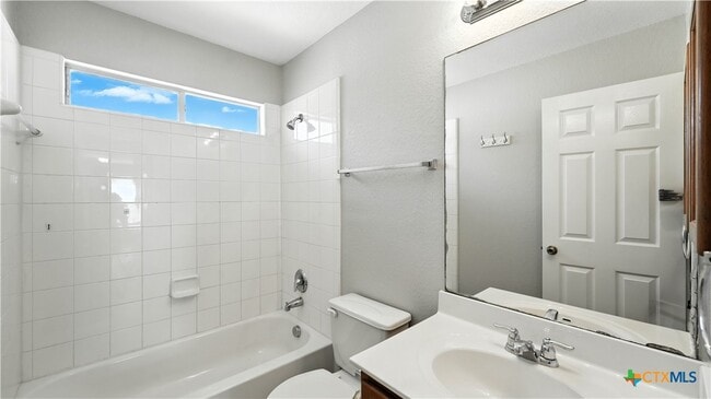 Building Photo - 2137 Dorman Dr