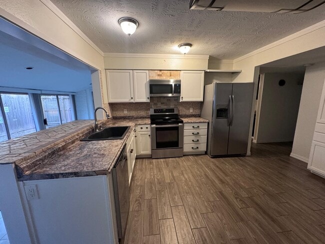 Building Photo - 15602 Camino Del Sol Dr