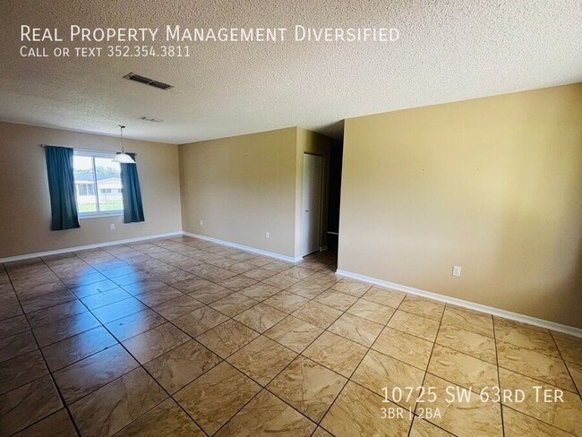 Building Photo - 10725 SW 63rd Terrace