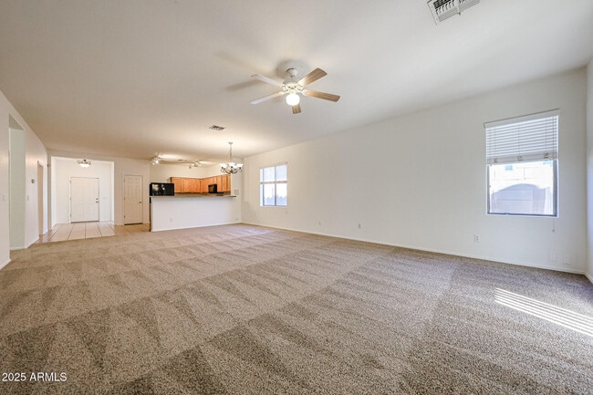 Building Photo - 45449 Alamendras St