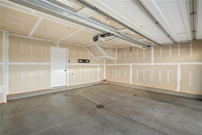 Building Photo - 1966 Georgetown Dr