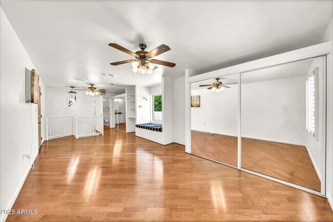 Building Photo - 5123 E Virginia Ave
