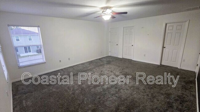Building Photo - 10279 Newminster Loop
