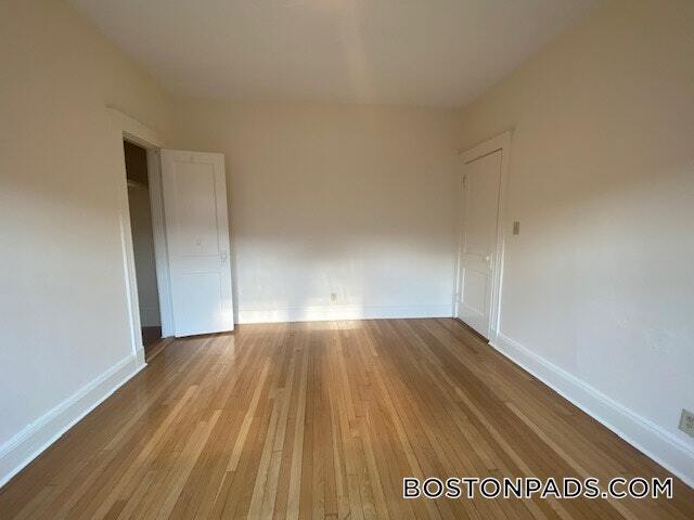 Building Photo - 12 Alton Pl