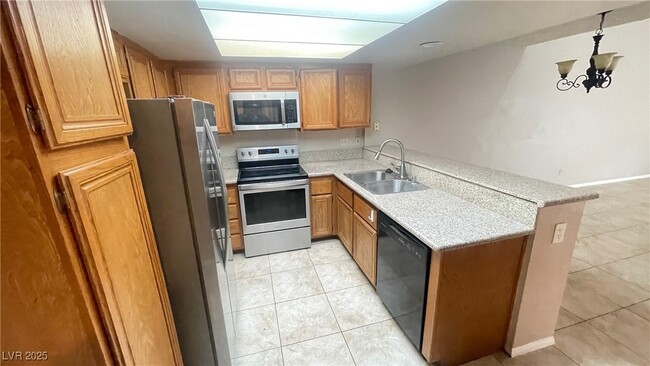 Building Photo - 8900 Antioch Way