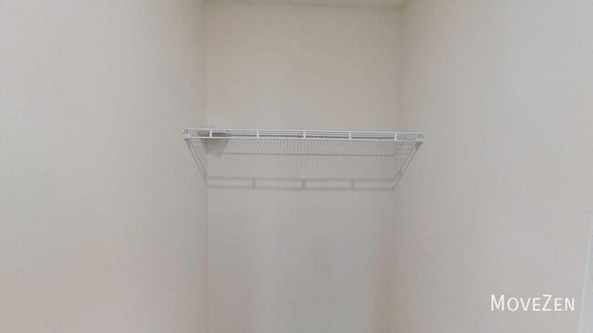 Building Photo - 326 Old Fox Trail