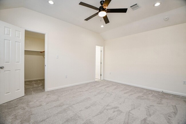Building Photo - 10402 Kirkhall Dr
