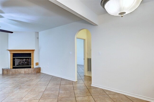 Building Photo - 12959 N Puffin Ln