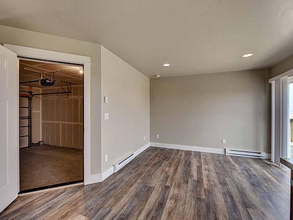 Livingroom - 3294 Cabernet Dr