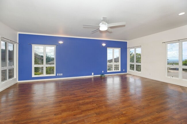 Building Photo - Convenient Location with AC and Solar Photovoltaic