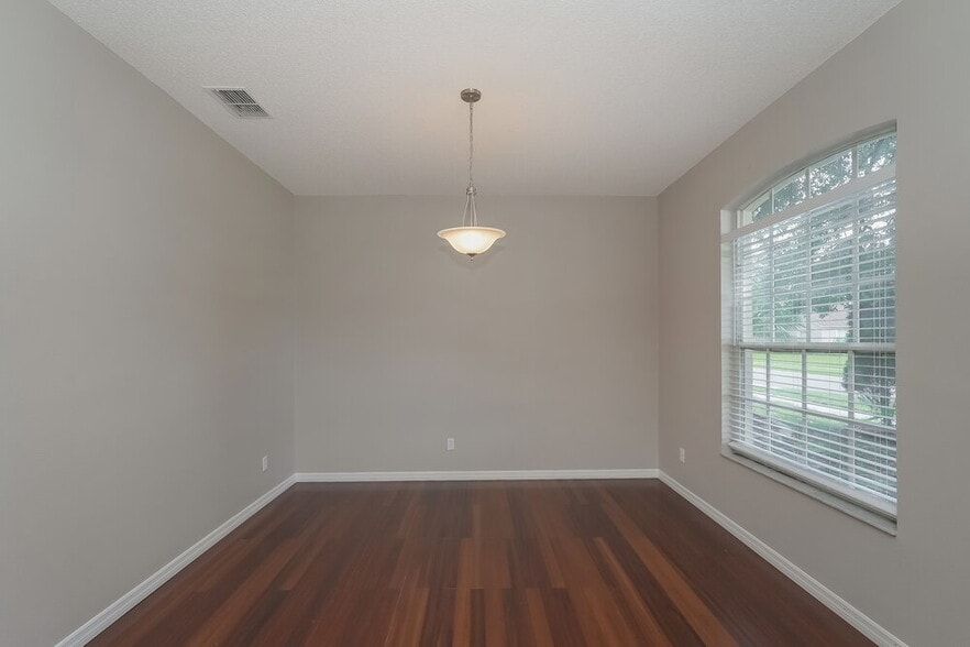 Building Photo - 5221 Watson Rd