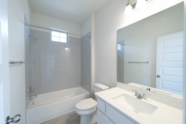 Building Photo - 17217 Adoro Dr