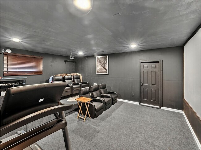 Building Photo - 239 Bulgarmarsh Rd