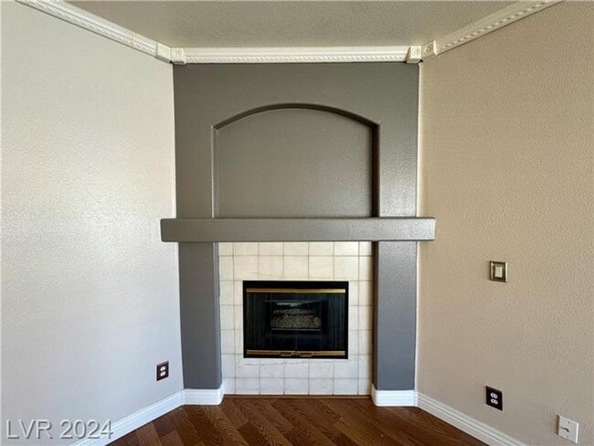 Building Photo - 3BEDROOM CONDO IN 89108