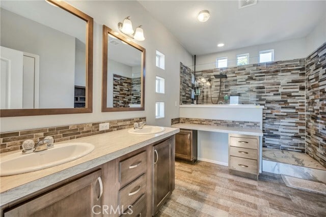 Building Photo - 18808 Grange Rd