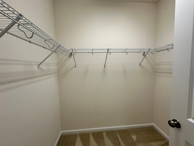 Building Photo - 1460 Salem Creek Dr