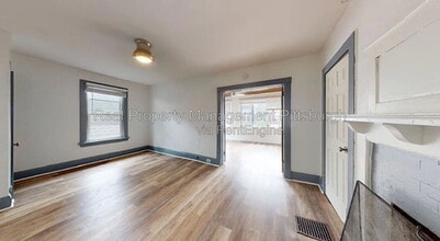 Building Photo - 1217 McNeilly Ave