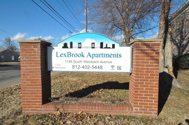 Primary Photo - Lexbrook Apartments