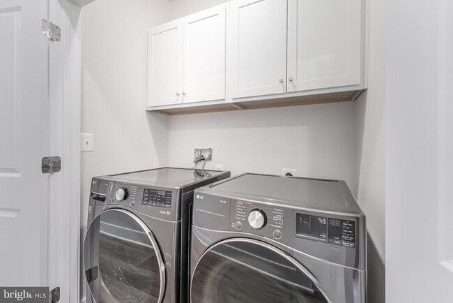 Building Photo - 12742 Verdant Wy